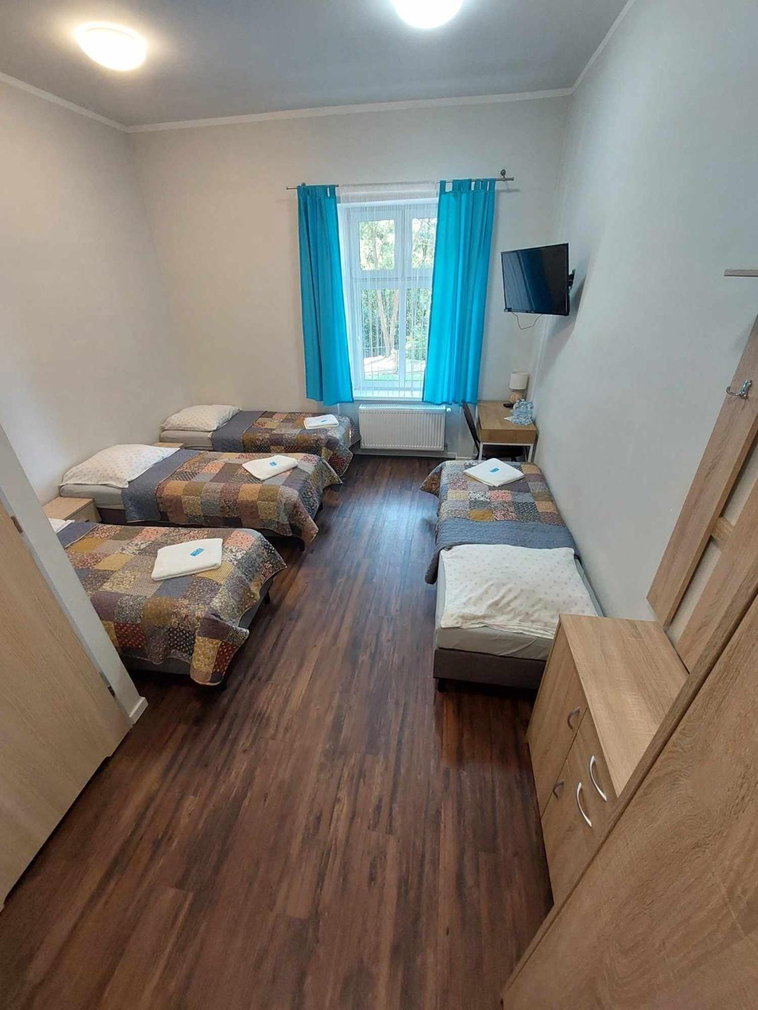 Willa Wiktoria Międzylesie Buitenkant foto